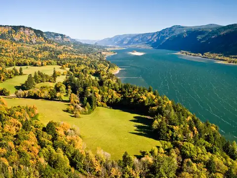 The Columbia River Gorge in fall color, seen from Cape Horn on the Washington side